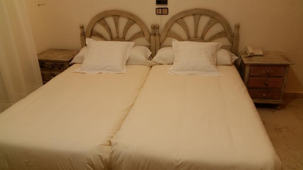 Hotel Balcon De Cazorla Kültér fotó
